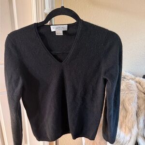 Brooks Brothers Pure Cashmere Sweater in Black
